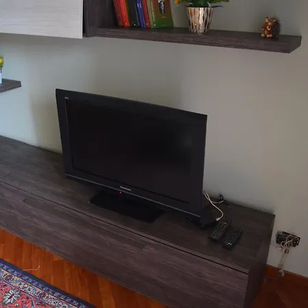 Gloria House Apartmán *